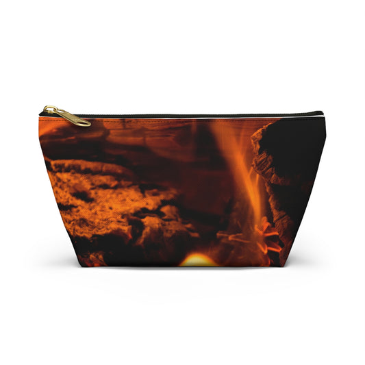 Accessory Pouch w T-bottom